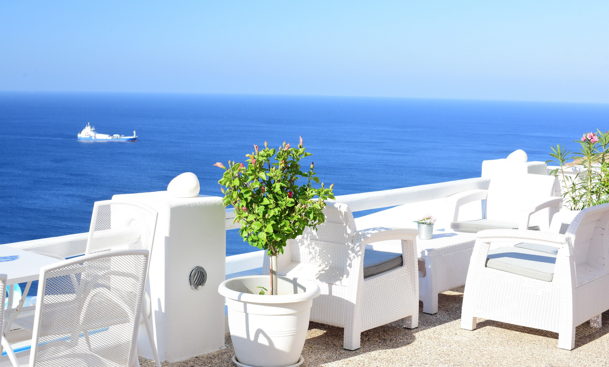 Petradi Hotel Ios Island Greece (15)